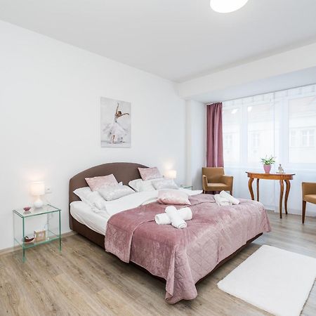 Hradec Králové Perla Hradce 202 아파트 외부 사진
